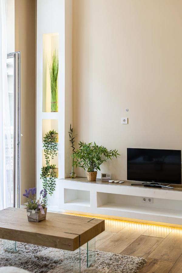 Appartamento Csengery Deluxe With Balcony Budapest