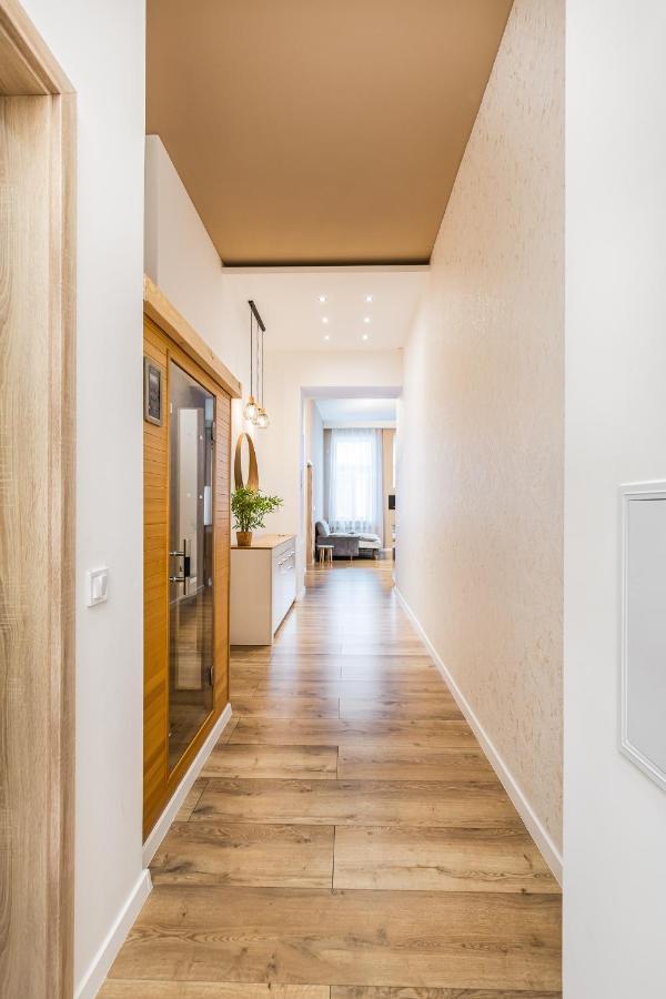 Appartamento Csengery Deluxe With Balcony *