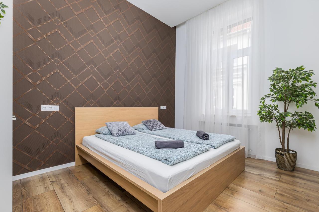 Appartamento Csengery Deluxe With Balcony Budapest